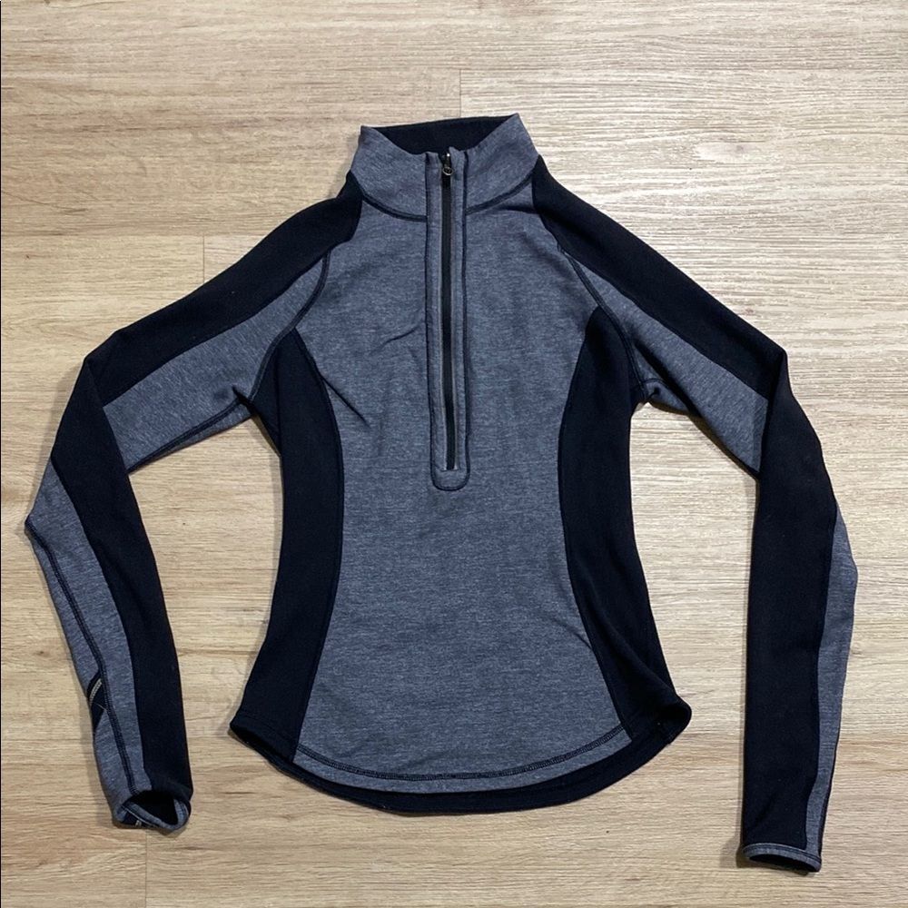 Lululemon Run: U-Turn Pullover (First Release) Reversible Black Gray Size 4 - Picture 14 of 16